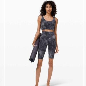 lululemon athletica Diamond Dye Align Super High Rise Shorts in Graphite Grey